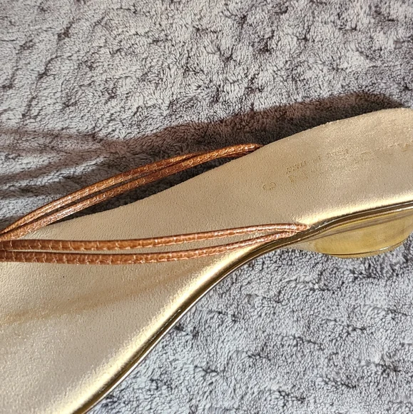 Madison Addison-l tobacco size 8 sandal - Picture 6 of 10